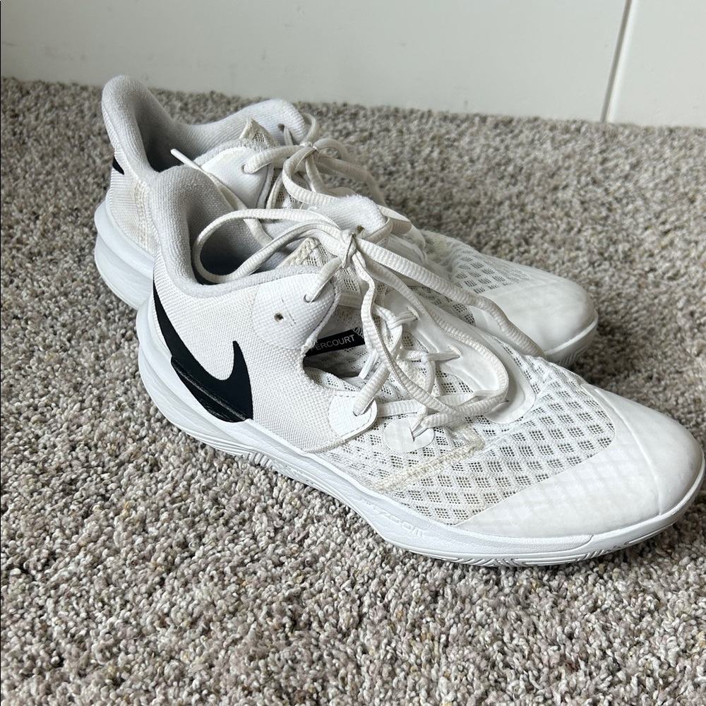 Nike Volleyball White and Black Sports Sneakers